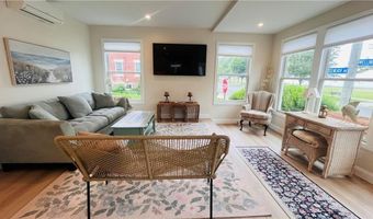 115 Wellington Ave 1, Newport, RI 02840