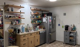 106 E 14th St, Abernathy, TX 79311