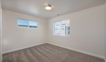 811 Spaniel Ln, Belgrade, MT 59714