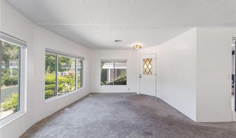 8975 Lawrence Welk 217, Escondido, CA 92026