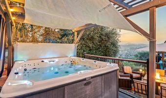 9420 Crest Dr, Spring Valley, CA 91977