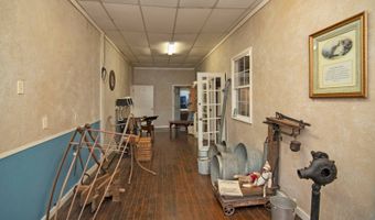 342 S. Monroe St, Alderson, WV 24910