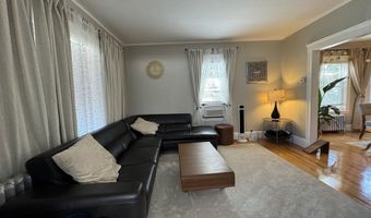1138 Mass Ave 2, Arlington, MA 02476
