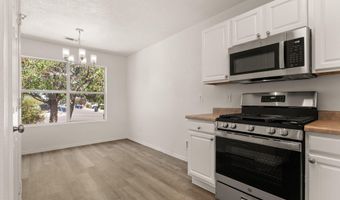 11004 TEAL Rd SW, Albuquerque, NM 87121