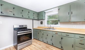 473 Lower Ln, Berlin, CT 06037