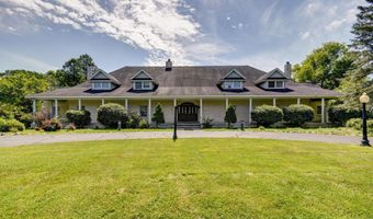 9 University Pl, Amsterdam, NY 12010