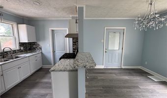 157 Henry St, Akron, OH 44305