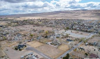1671 Vista Moon, Fernley, NV 89408