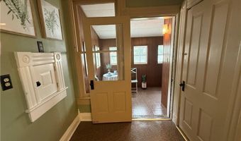 610 N 5th St, Atchison, KS 66002