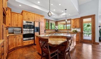 28575 Star Ln, Bigfork, MT 59911
