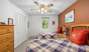 264 Boston Neck Rd, Narragansett, RI 02882