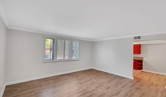 4225 N HENDERSON Rd 103, Arlington, VA 22203
