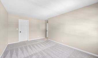 1831 Haverford Dr, Algonquin, IL 60102