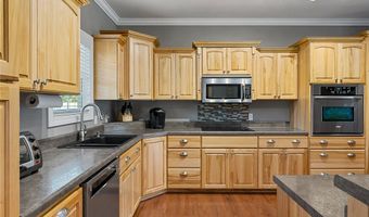 231 Public Well Rd, Anderson, SC 29626