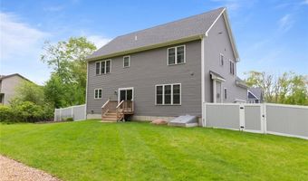 25 Kristin Dr, Cranston, RI 02921