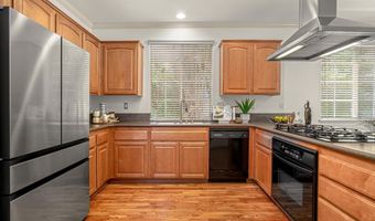 6933 Catamaran Dr, Carlsbad, CA 92011