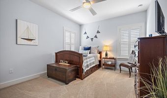 398 SHERRY Dr, Atlantic Beach, FL 32233