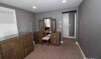 21 Groveway 21, Clinton, CT 06413
