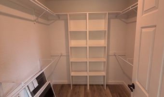 7554 S Farris Rd, Atoka, OK 74525