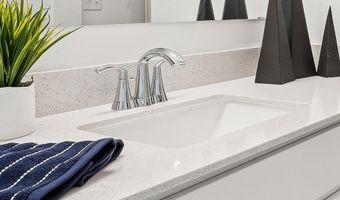 15072 Sycamore St NW, Andover, MN 55304