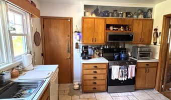 19 Pomeroy Rd, Athens, OH 45701