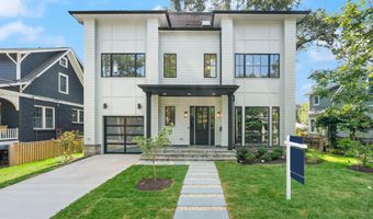 112 N HIGHLAND St, Arlington, VA 22201