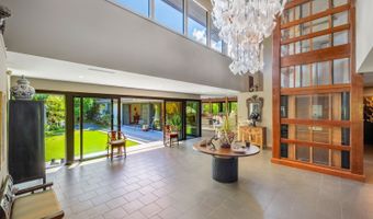 6015 Kalanianaole Hwy, Honolulu, HI 96821