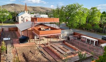 401 E Sul Ross, Alpine, TX 79830