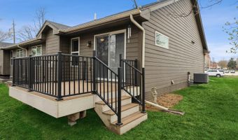 118 N 7th St, Adel, IA 50003
