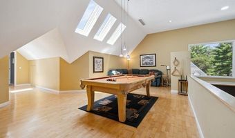 985 Goldenrod Trl, Aurora, OH 44202