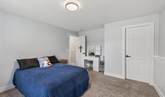 21501 Lake George Blvd, Oak Grove, MN 55303