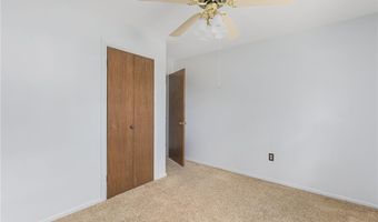 8 Meadow Ln, Coventry, RI 02816