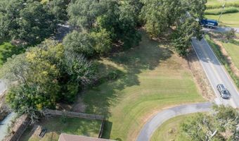 1215 N State St, Abbeville, LA 70510