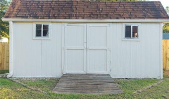 603 J St, Barling, AR 72923