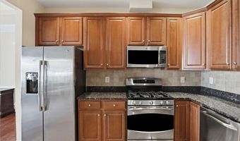 44420 SUNSET MAPLE Dr, Ashburn, VA 20147