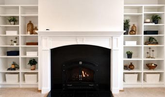3831 N VERNON St N, Arlington, VA 22207