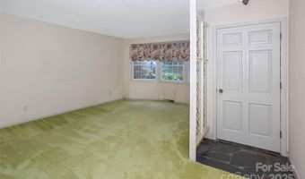 91 Haw Creek Cir, Asheville, NC 28805