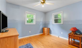 6009 Bole Dr, Andover, OH 44003