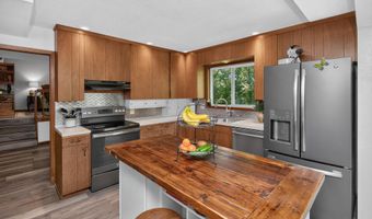 19541 515th Ave, Ames, IA 50014