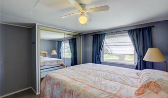 410 Osprey Dr, Barefoot Bay, FL 32976