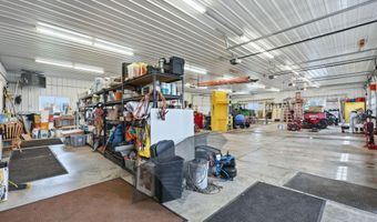 135 E Brown Dr, Avilla, IN 46710