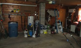 230 S Division St, Auburn, IN 46706
