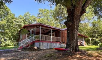 200 Watts Ln, Big Sandy, TN 38221