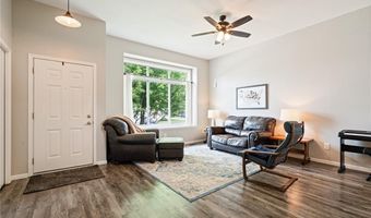 825 Kiowa Dr, North Liberty, IA 52317