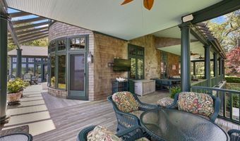 17 Pojac Point Rd, North Kingstown, RI 02852