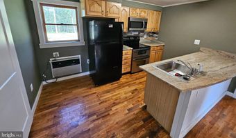 136 N PIONEER Ln, Augusta, WV 26704