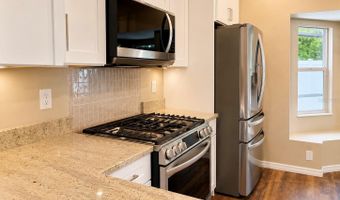 6801 CAMBRIDGE PARK Dr, Apollo Beach, FL 33572
