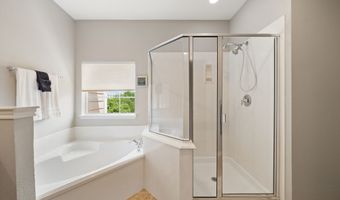 15754 Quorum Dr 13, Addison, TX 75001