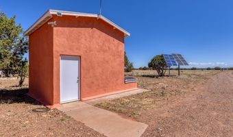 61 Blue Diamond ACR 5525, Concho, AZ 85924