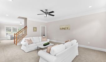 42645 COCHRANS LOCK Dr, Ashburn, VA 20148